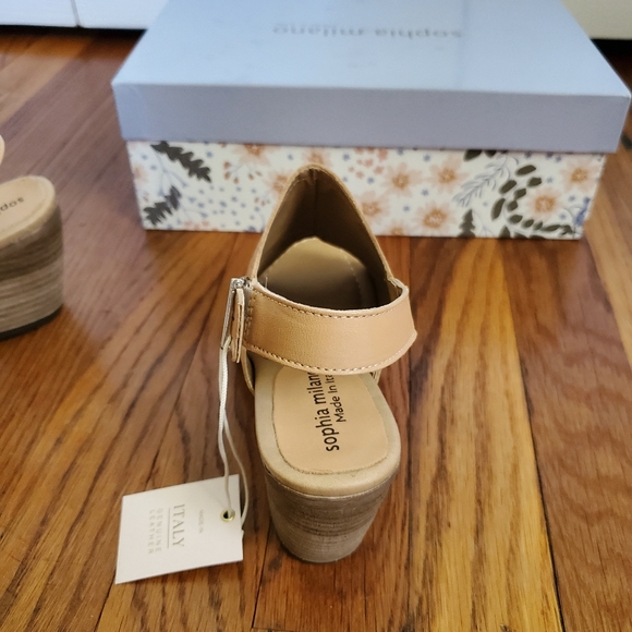 Last 3! NIB SophiaMilano peeptoe strap sandal leat - Picture 4 of 7